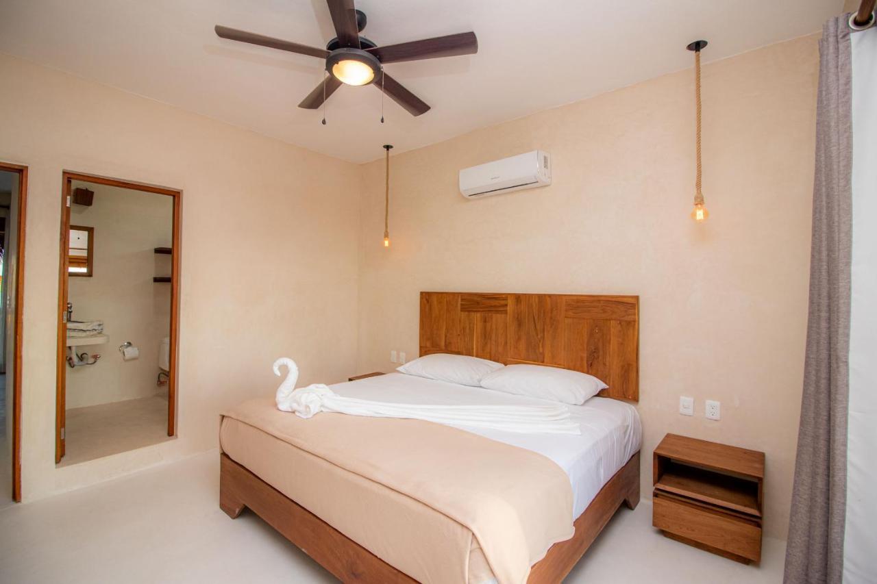 Hotel Luna Roja Holbox Exterior photo